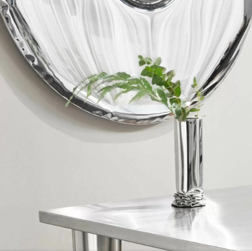 Crash Vase