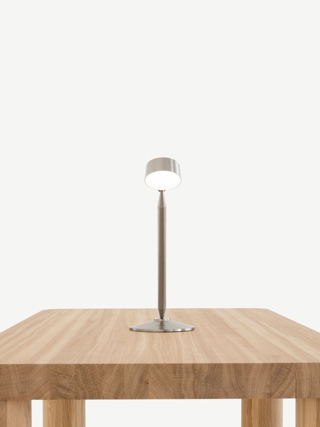 Buster Table Light