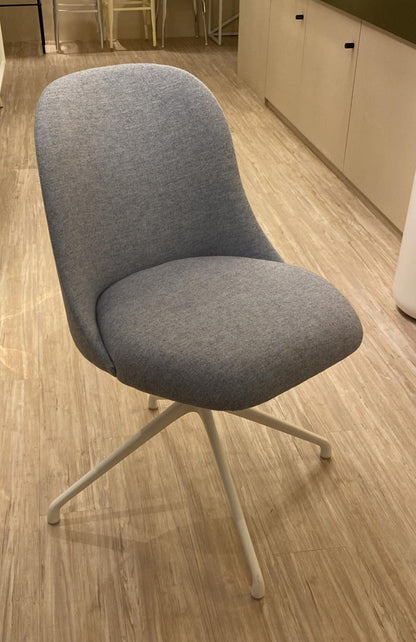 Aleta Chair