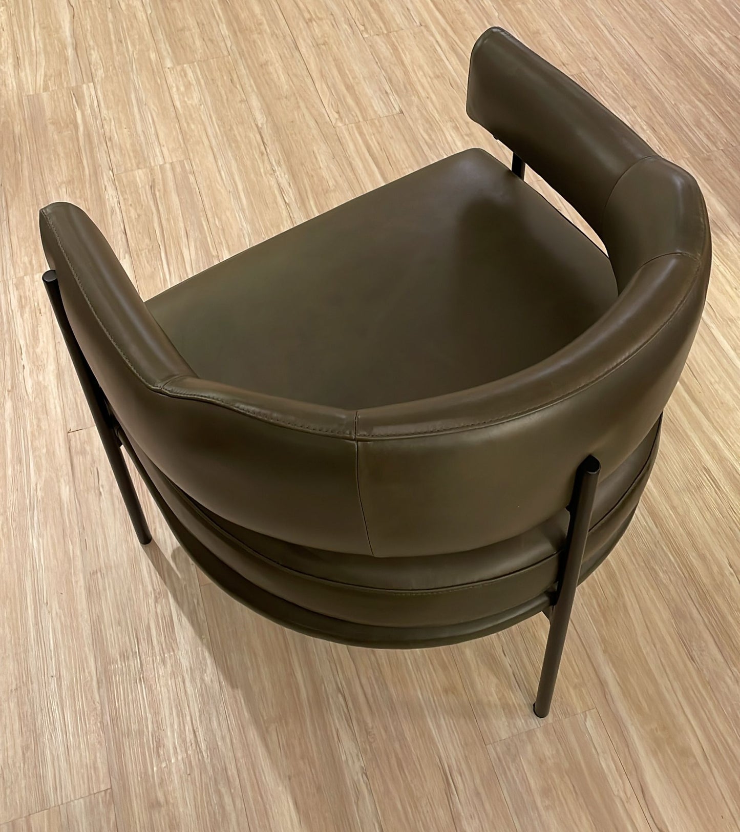 Isabella Chair