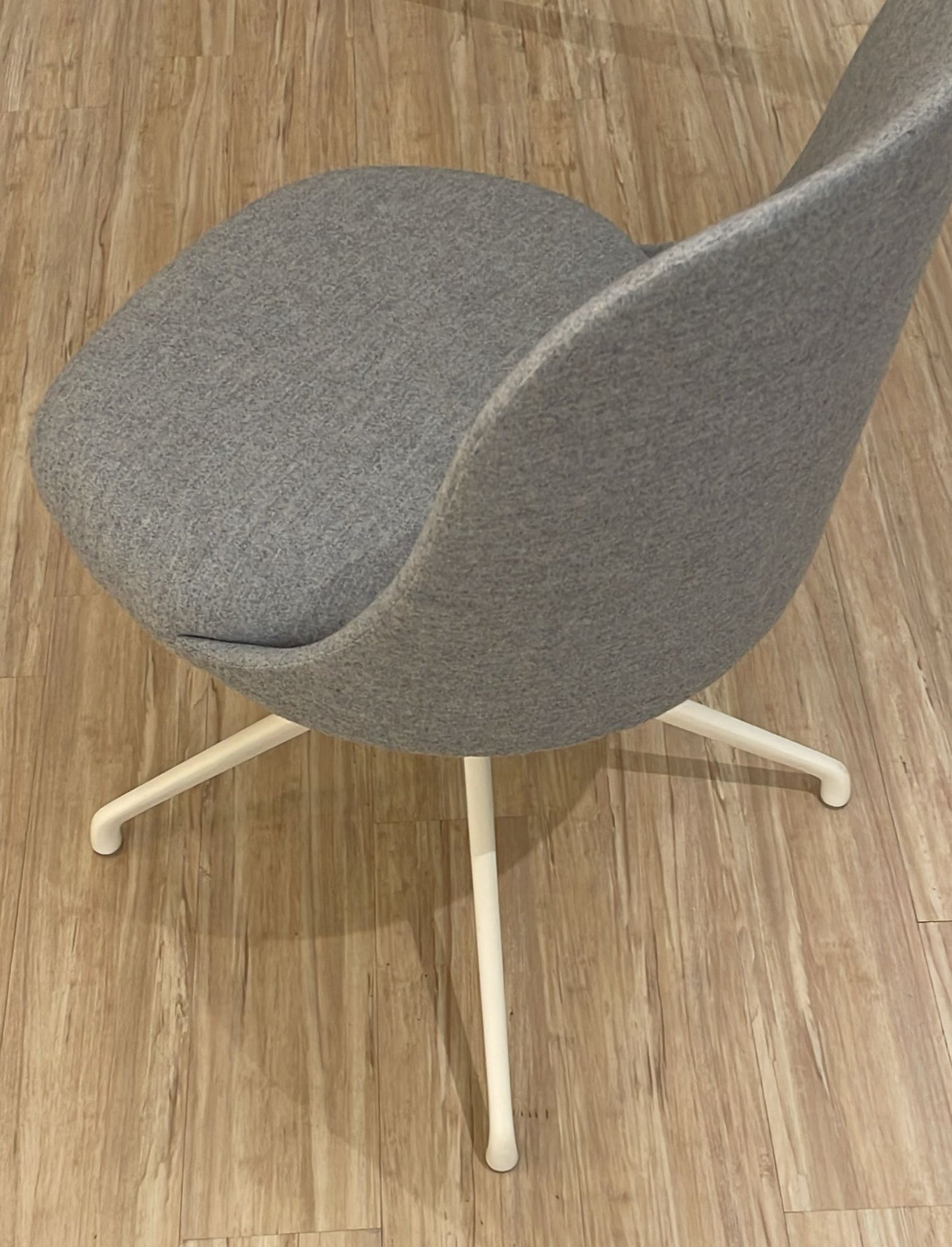 Aleta Chair