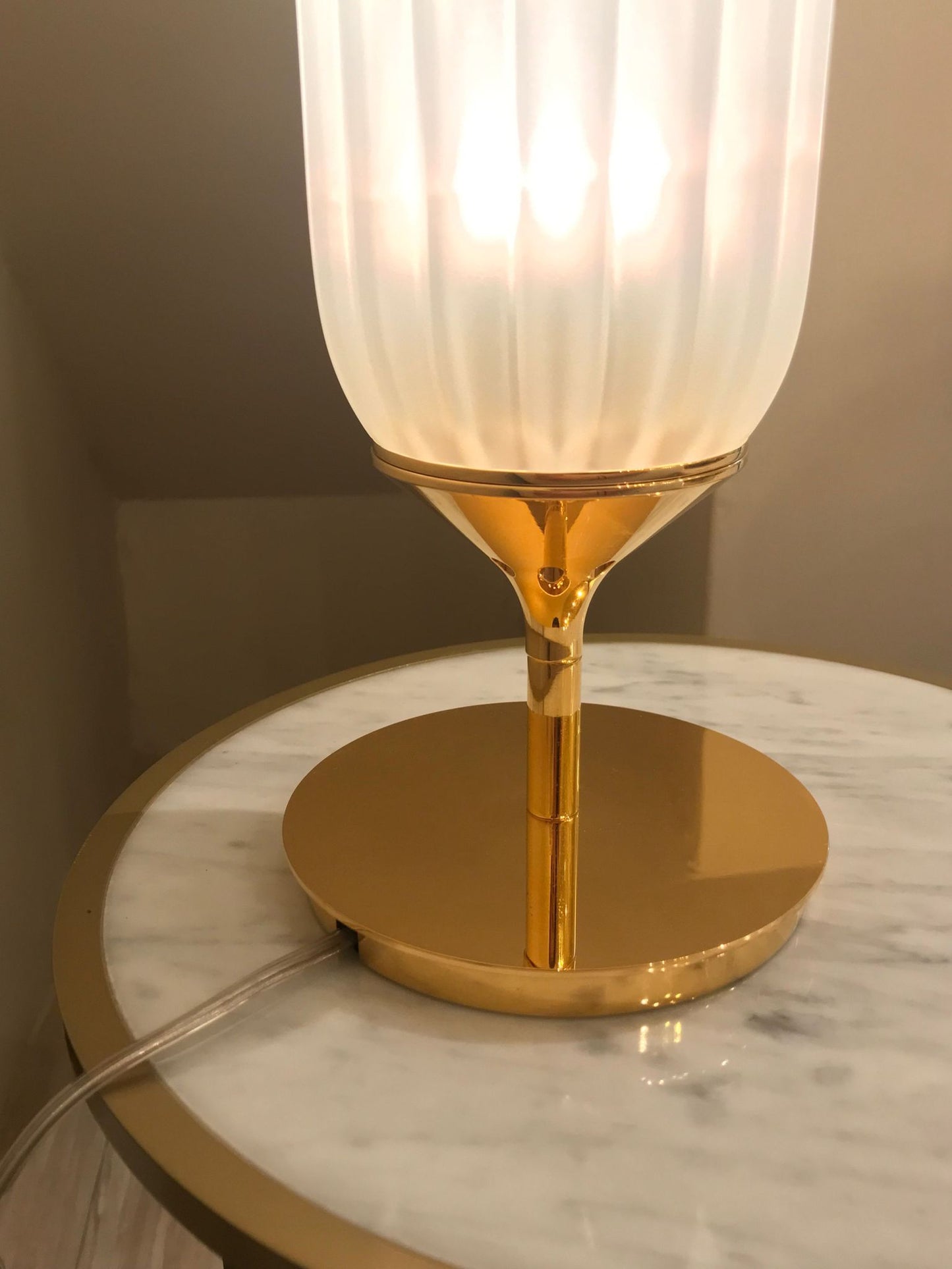 Pod Table Lamp