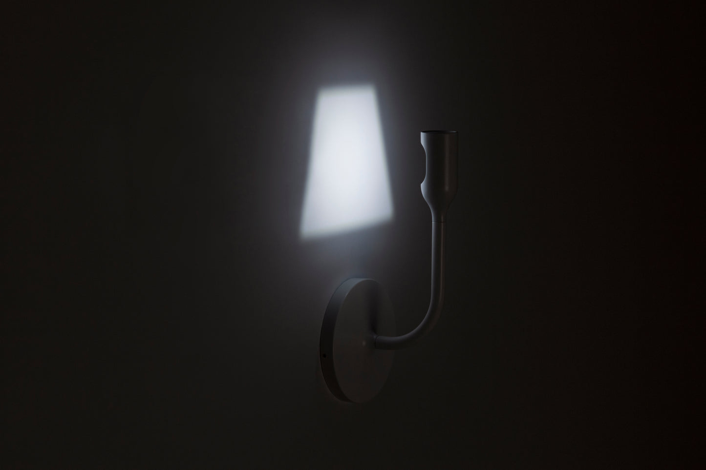 Yoy Wall Light